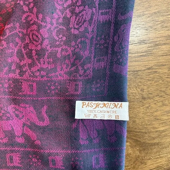 NWOT Rainbow Elephant Print Bohemian Scarf - Picture 5 of 7
